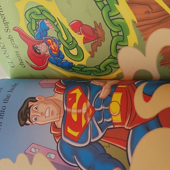 DC Ready to Read LEVEL ONE K1 to 1: Super Friends - Battle Below - 24 pages - Picture 2 of 3
